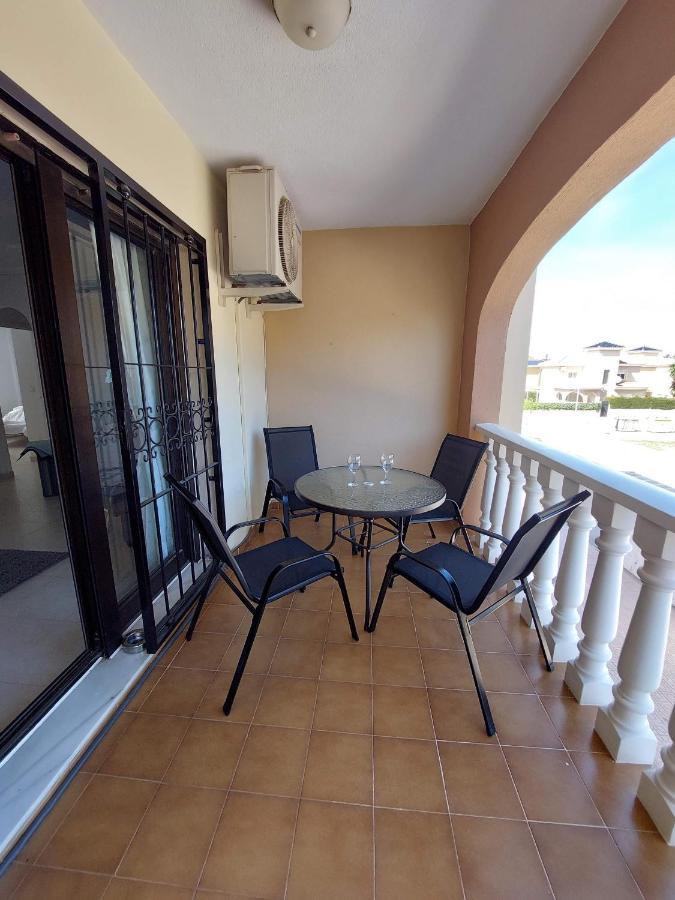 L.A. Apartment Los Alcazares Bagian luar foto