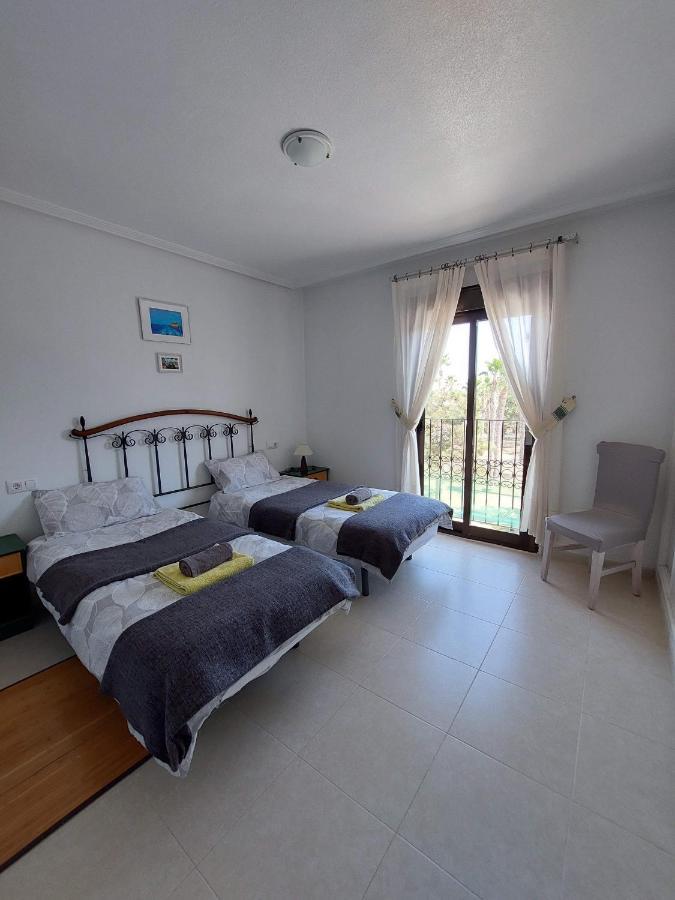L.A. Apartment Los Alcazares Bagian luar foto